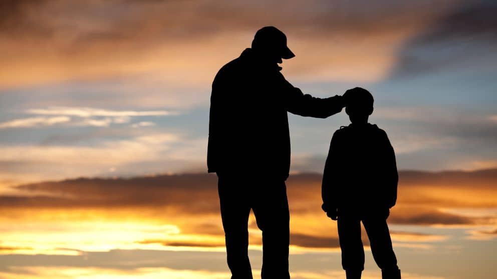 How to Cope With Your Father’s Death (for Young People)