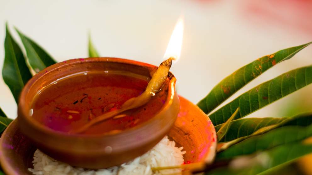 What Are The Basic Hindu Rituals You Should Follow For Deceased Soul?