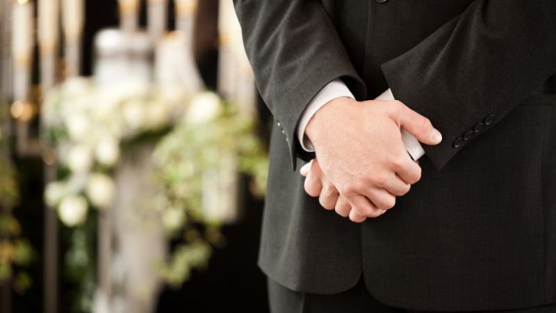 Understanding Funeral Attire Etiquette in India